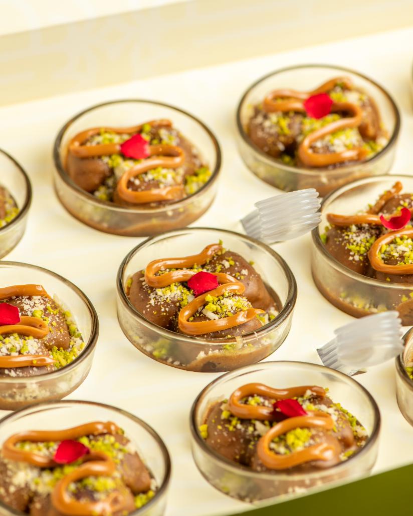 Medium Rangeena (per piece)         